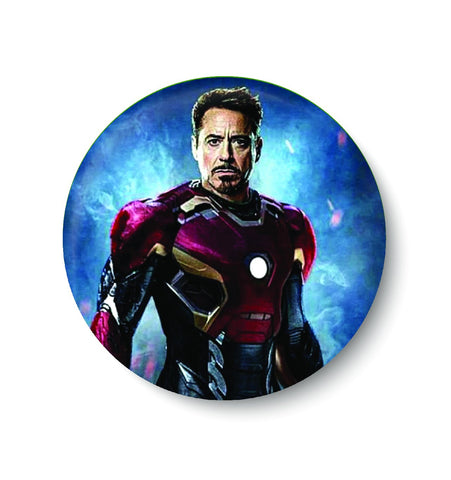 IRON MAN,AVENGERS,SUPER HERO,PIN BADGE